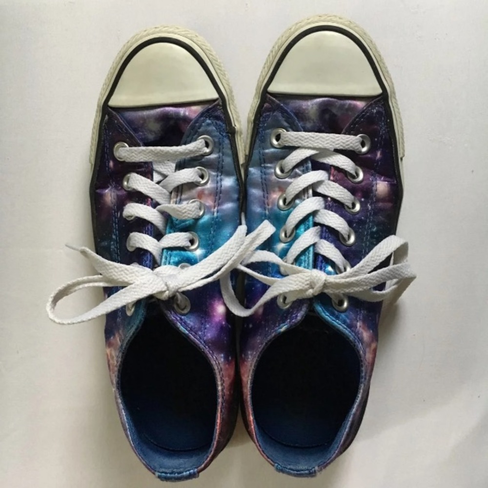 Galaxy Converse